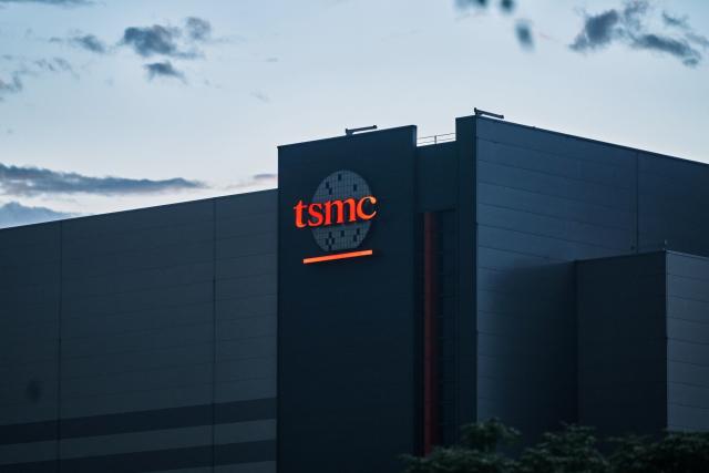 TSMC sales growth